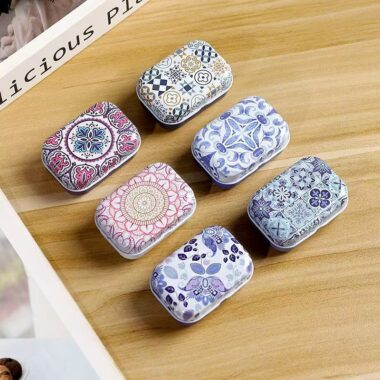 New Flip-Top Portable Small Tea Candy Tin Box