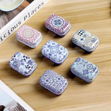 New Flip-Top Portable Small Tea Candy Tin Box