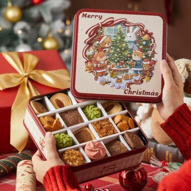 Sealed Candy Cookie Chocolate Christmas Gift Tin Box