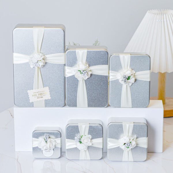 Creative Wedding Candy Cookie Gift Tin Box