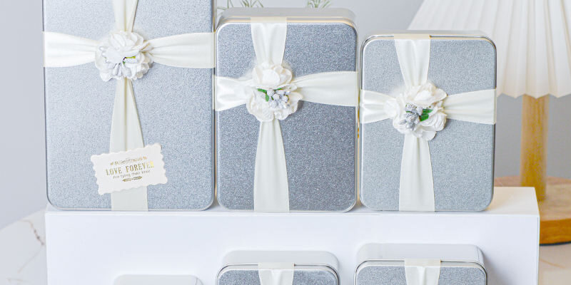 Creative Wedding Candy Cookie Gift Tin Box