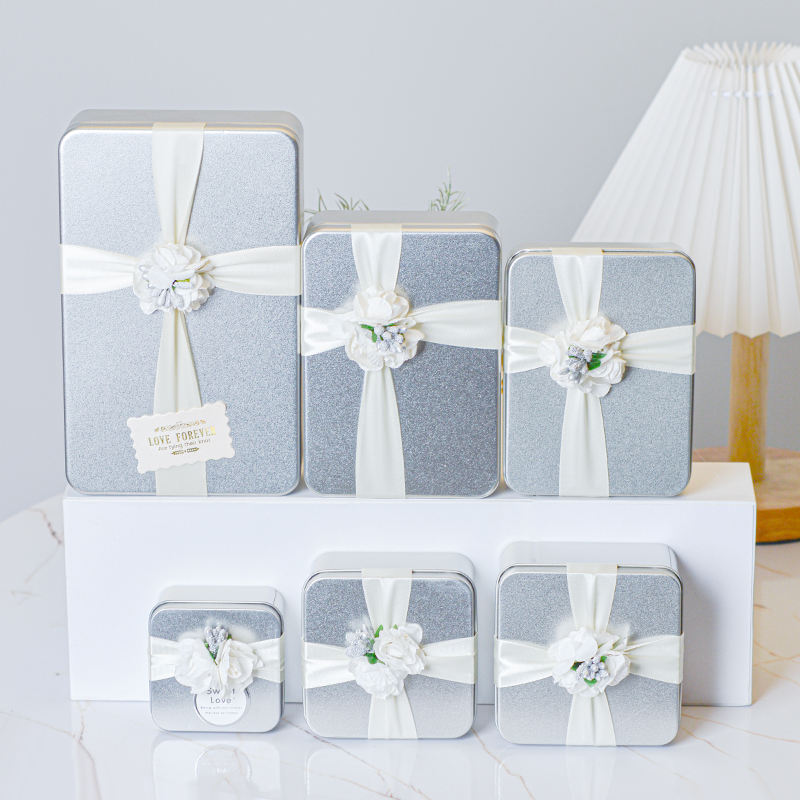 Creative Wedding Candy Cookie Gift Tin Box